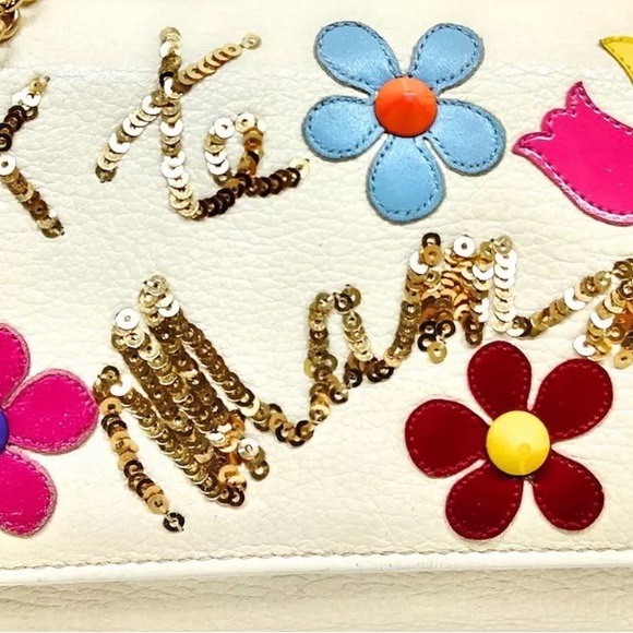 Gorgeous Authentic Dolce & Gabbana Shoulder bag/wallet White Leather - Picture 3 of 12